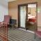 DoubleTree by Hilton Austin, MN - أوستن