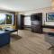 Holiday Inn Express Hotel & Suites Belmont by IHG