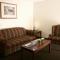 Foxwood Inn & Suites Drayton Valley - Drayton Valley