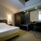Arli Hotel Business and Wellness