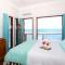 Bale Bingin Beachfront Stay