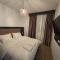 Hotel SH & SH