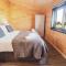 Bacheiddon Log Cabin