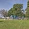 Serene Lodi Escape with Deck Boat, Hike and Sip! - Lodi