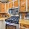Woodsy Home with View, 1 Mi to Lake Shelbyville