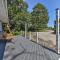 Woodsy Home with View, 1 Mi to Lake Shelbyville