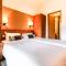 Bright spacious two bed South facing family apartment