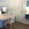 Contemporary, marine 2bd/1ba Apartment C in Kent