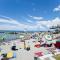 5 min walk to beach, 2x Queen bed, 2x AC, Garage - 伊佐拉