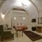 Risus Cave Suites