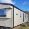 Cosy 3-Bed Caravan combe haven st Leonards on sea