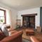 Wildhaven- Idylic rural farmhouse with log burner and countryside views - Gwynfe
