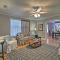 Pet-Friendly Brenham Cottage with Yard!