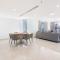 Allunga Stunning Beach Side Apartment
