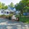 Charming Charlottesville Apt w/ Outdoor Space!