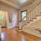 Classic Oak Park Home, 11 Mi to Downtown Chicago! - Oak Park