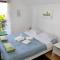 Merak Holiday Home