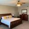 Luxury and Spacious Waterside Getaway