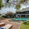 Fish Tail Lodge