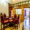 LA Riqueza Kanatal # Center of Kanatal # Mountain View Rooms # Near to Surkanda Devi Temple # Parking # Rooftop Restaurant with view of Gangotri Mountains