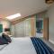 Old Harrow Barn by Bloom Stays