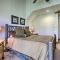 Upscale Ski-InandSki-Out Escape with Deck and Grill - Теллурайд