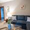 Cozy Newly Renovated Town Centre Apartment