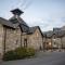 Cozy Newly Renovated Town Centre Apartment