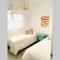 Precioso apartamento con vistas parciales, garaje y piscina