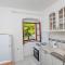 Beachfront House Jovan