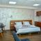 Hotel Story