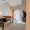 Value Suites Extended Stay - Arlington