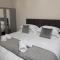 Pembroke Self Catering Apartments