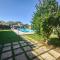 3 bedrooms villa with private pool enclosed garden and wifi at Floridia