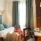 New Orient Hotel