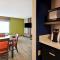 Holiday Inn Express Newport North - Middletown by IHG - ميدلتاون