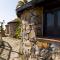 Hotel Selwo Lodge - Animal Park Tickets Included