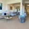 Mariners Cove ~ Luxe Waterfront Apartment