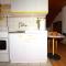 APARTMANI JADRANKA s pogledom na more