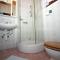 APARTMANI JADRANKA s pogledom na more
