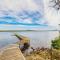Lucky Lakefront Log Cabin