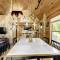 Lucky Lakefront Log Cabin
