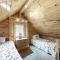 Lucky Lakefront Log Cabin