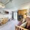 Cozy Mountainside Condo