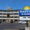 Foto: Days Inn & Suites by Wyndham North Bay 7/46