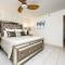 Ashley Unit 906