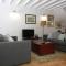 Lovely Spacious Cottage Near The Coast