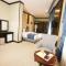 Paris Plaza Hotel