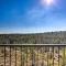 Hiking Trail and Hot Tub Access Bend Condo with Deck Hiking Trail and Hot Tub Access Bend Condo with Deck