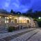 Vikos Hotel